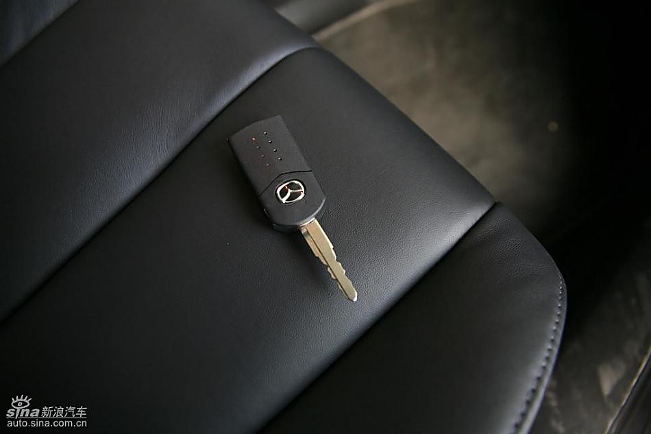 马自达CX7高清到店实拍