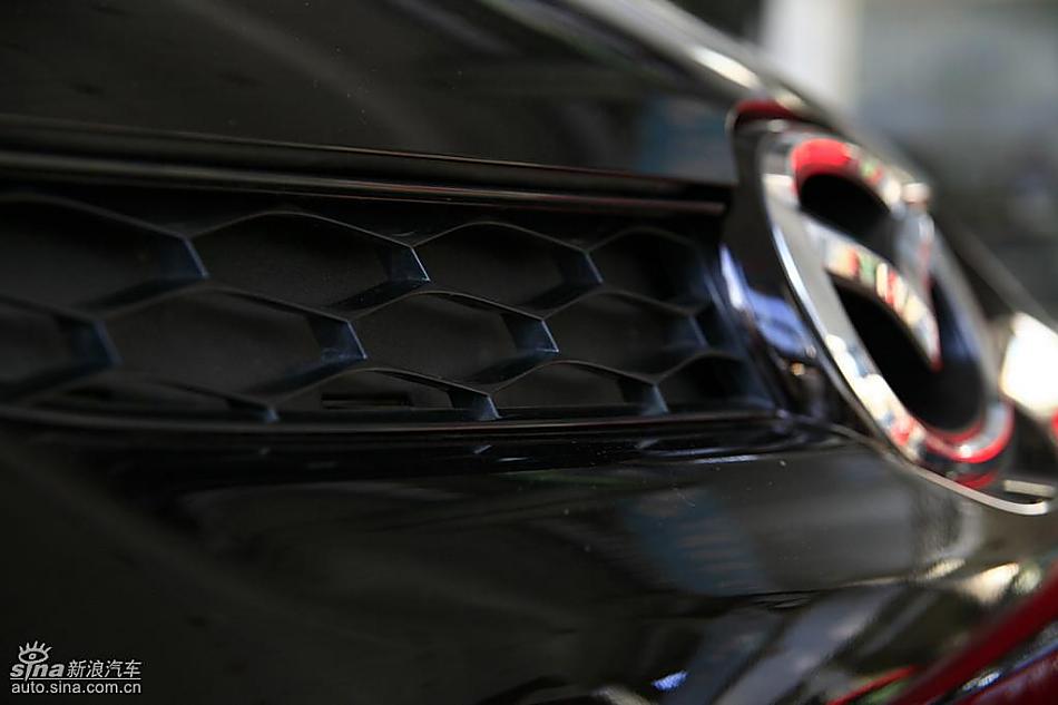 马自达CX7高清到店实拍