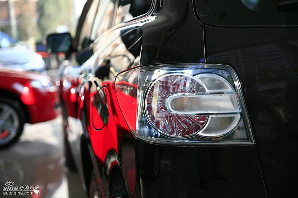 马自达CX7高清到店实拍