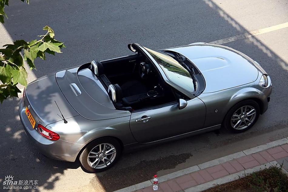 马自达MX-5试驾实拍图外观
