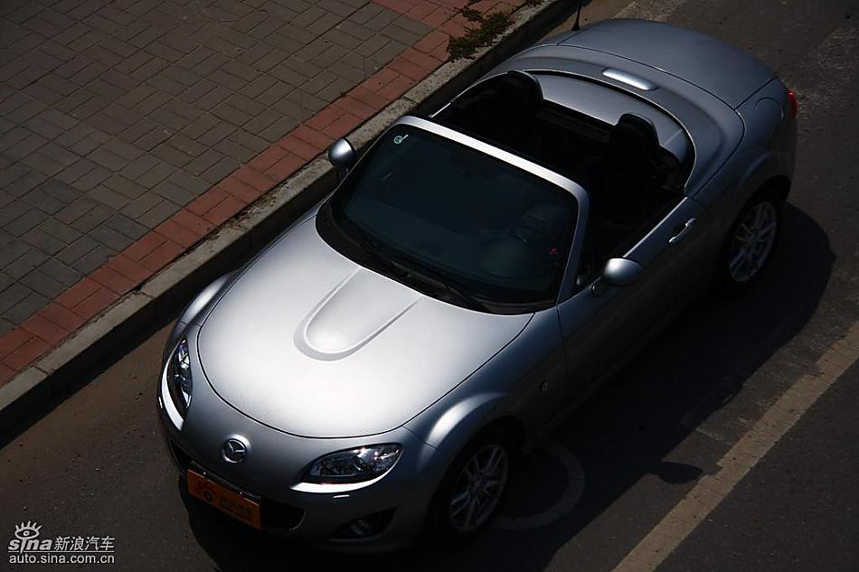 马自达MX-5试驾实拍图外观
