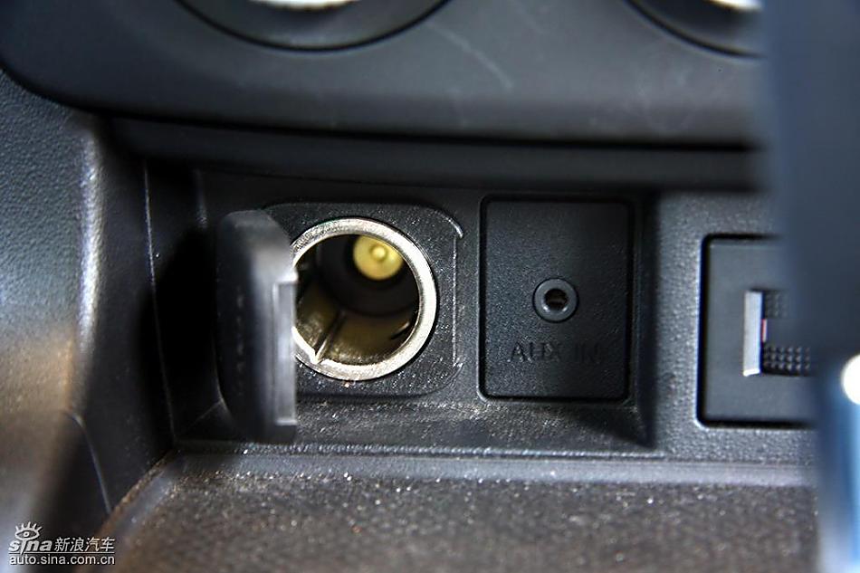 马自达MX-5试驾实拍图内饰