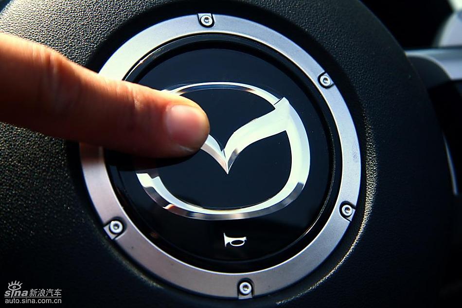 马自达MX-5试驾实拍图内饰