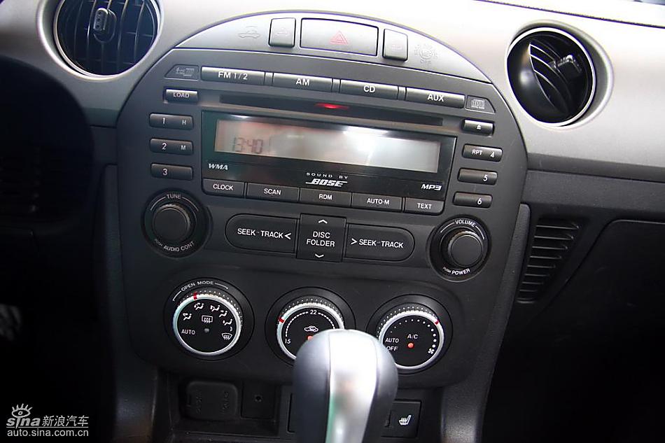 马自达MX-5试驾实拍图内饰