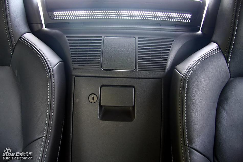 马自达MX-5试驾实拍图内饰