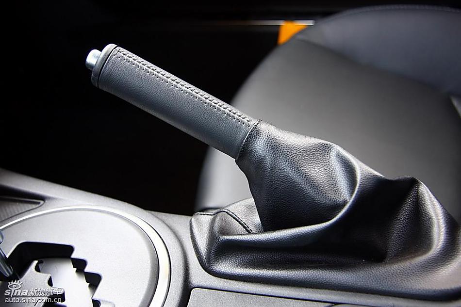 马自达MX-5试驾实拍图内饰