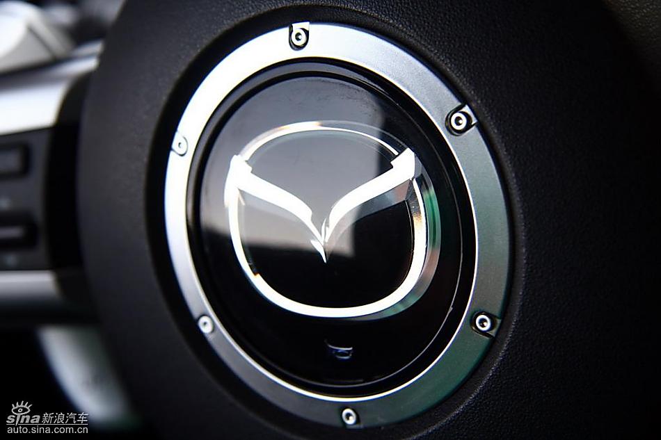 马自达MX-5试驾实拍图内饰