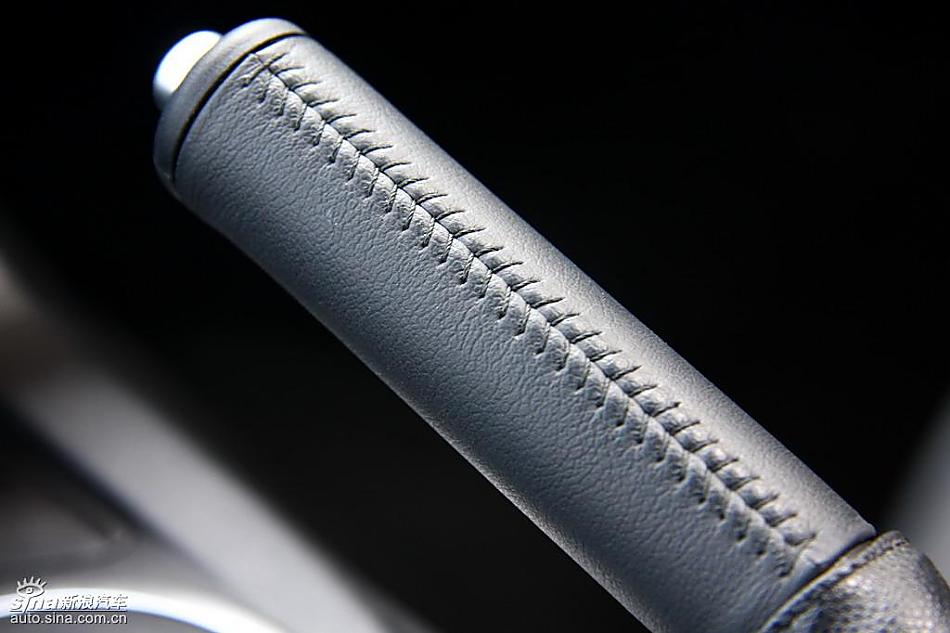 马自达MX-5试驾实拍图内饰