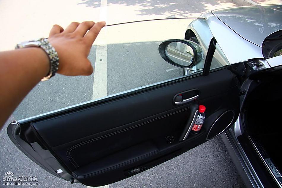 马自达MX-5试驾实拍图内饰