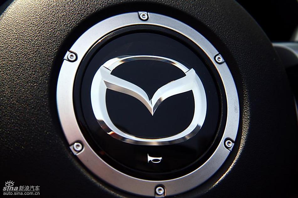 马自达MX-5试驾实拍图内饰