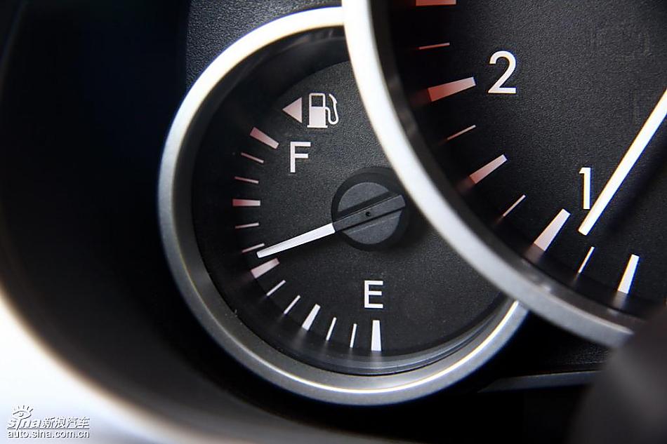 马自达MX-5试驾实拍图内饰