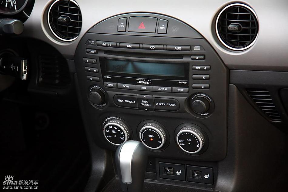 马自达MX-5试驾实拍图内饰