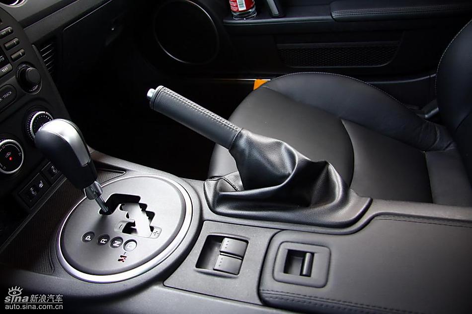 马自达MX-5试驾实拍图内饰