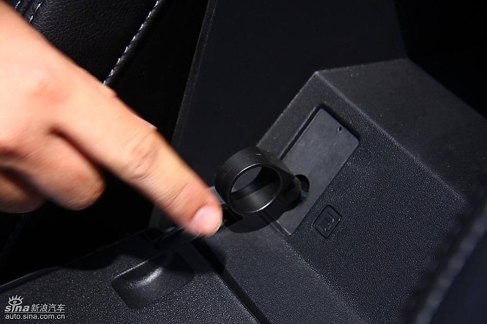 马自达MX-5试驾实拍图细节与其他