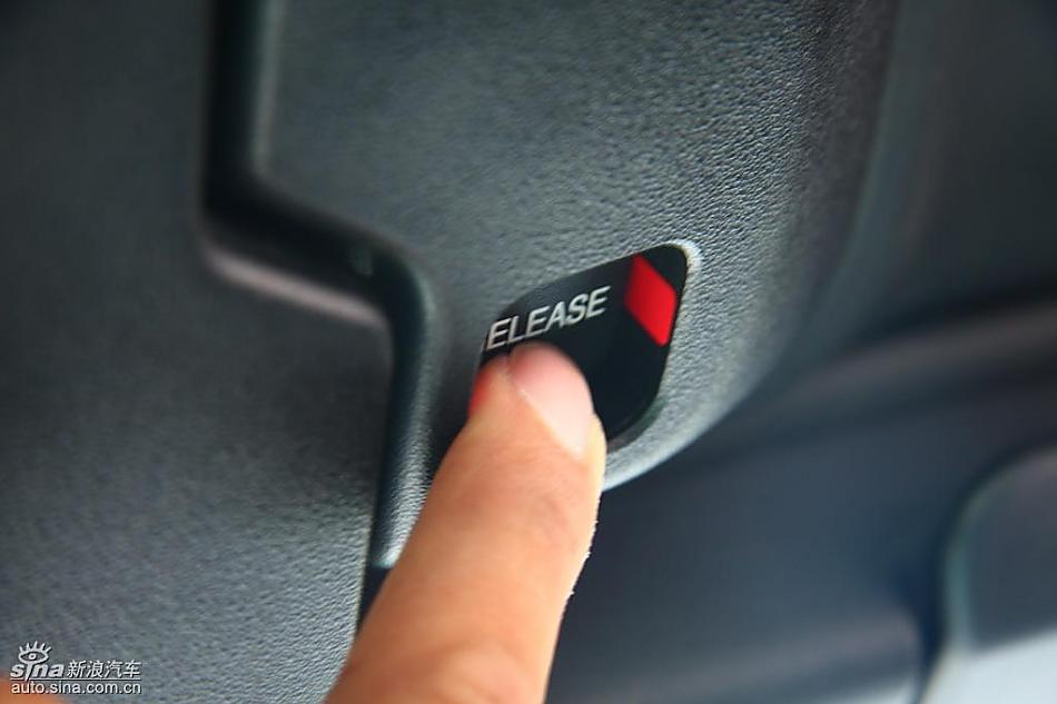 马自达MX-5试驾实拍图细节与其他