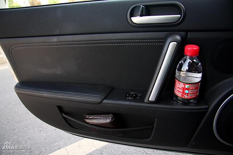 马自达MX-5试驾实拍图内饰