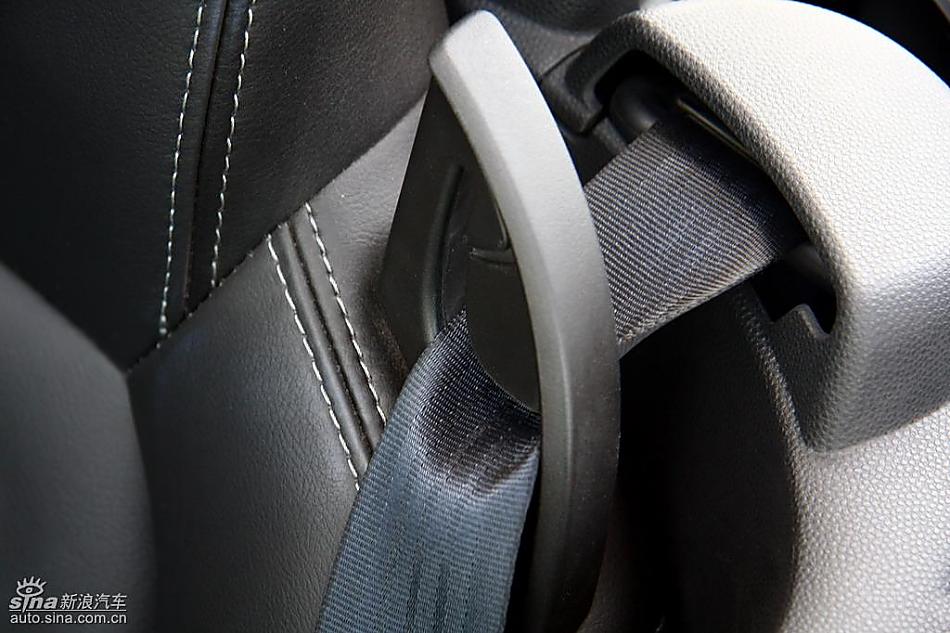 马自达MX-5试驾实拍图内饰