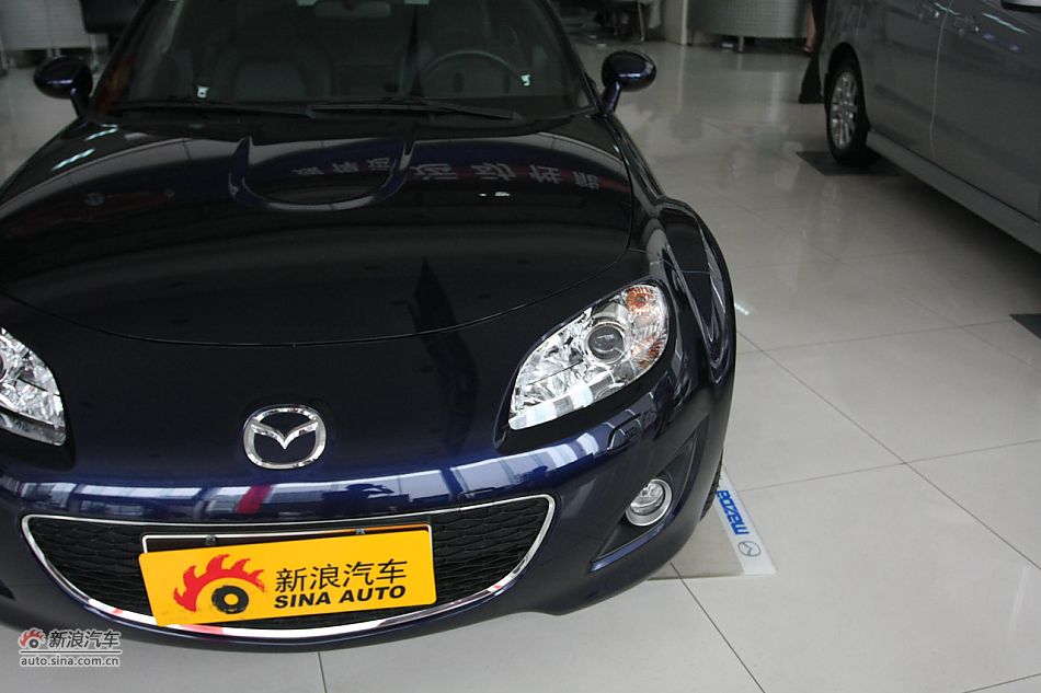 车辆外观及细节