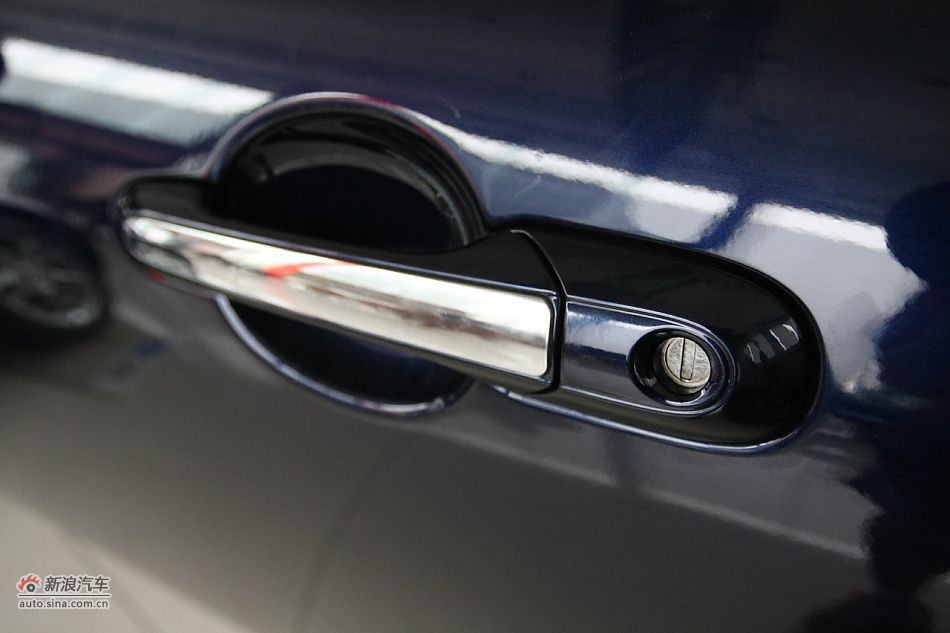 车辆外观及细节