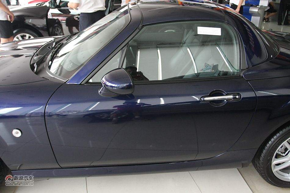 车辆外观及细节