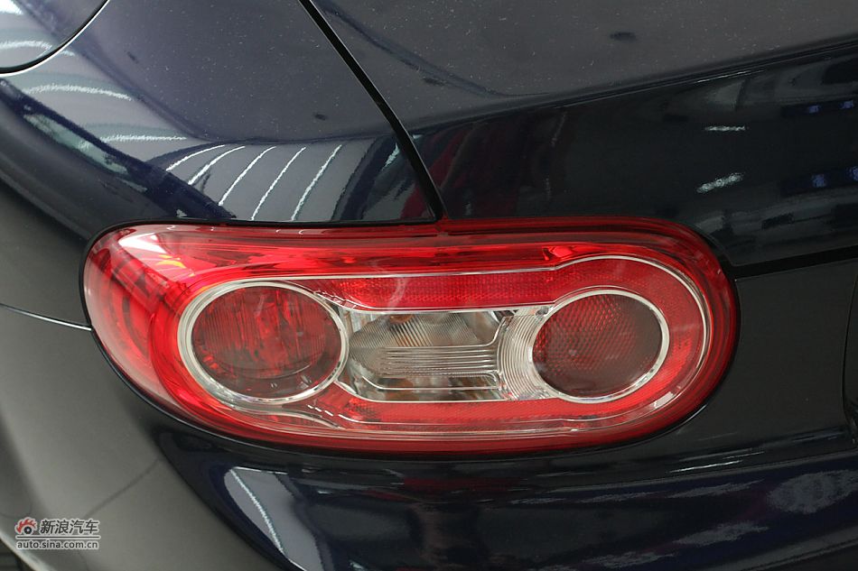 车辆外观及细节