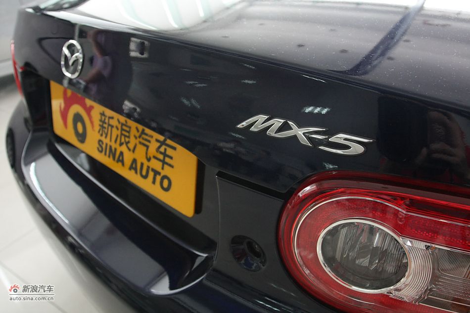 车辆外观及细节