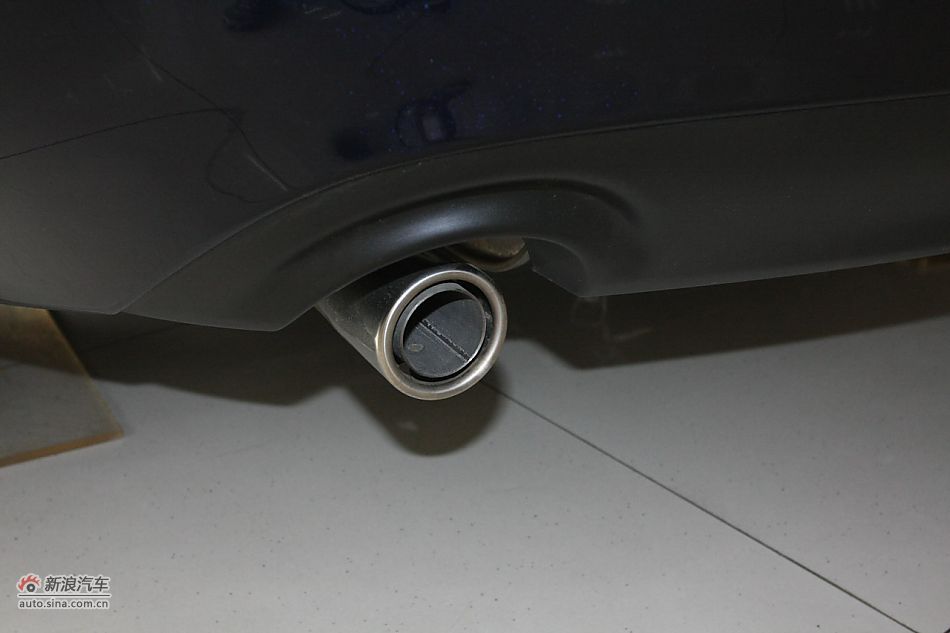 车辆外观及细节