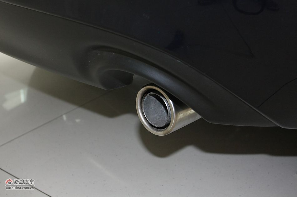 车辆外观及细节