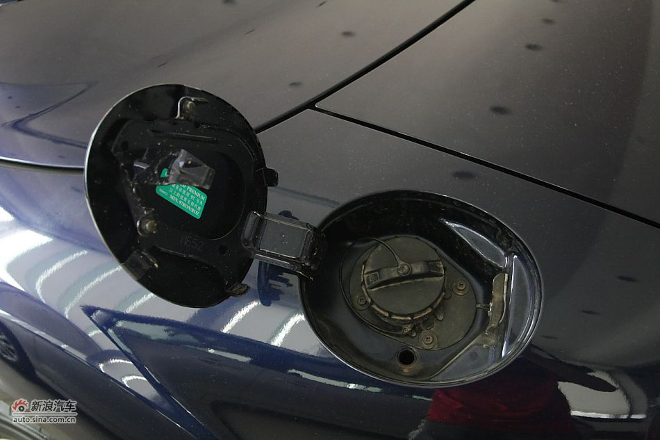 发动机、底盘悬挂及后备箱