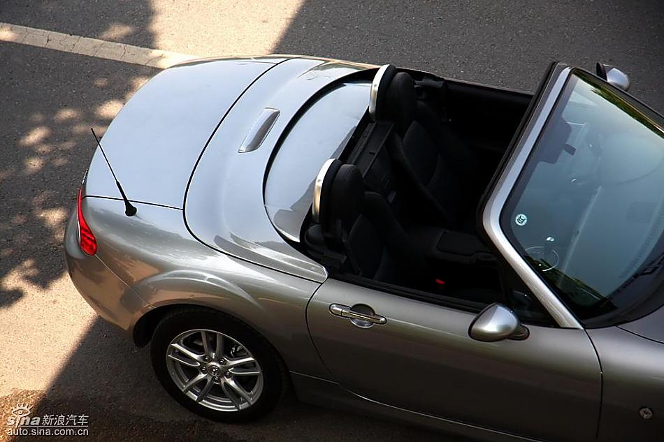 马自达MX-5试驾实拍图外观