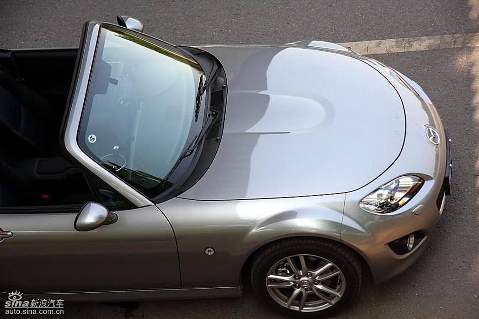 马自达MX-5试驾实拍图外观