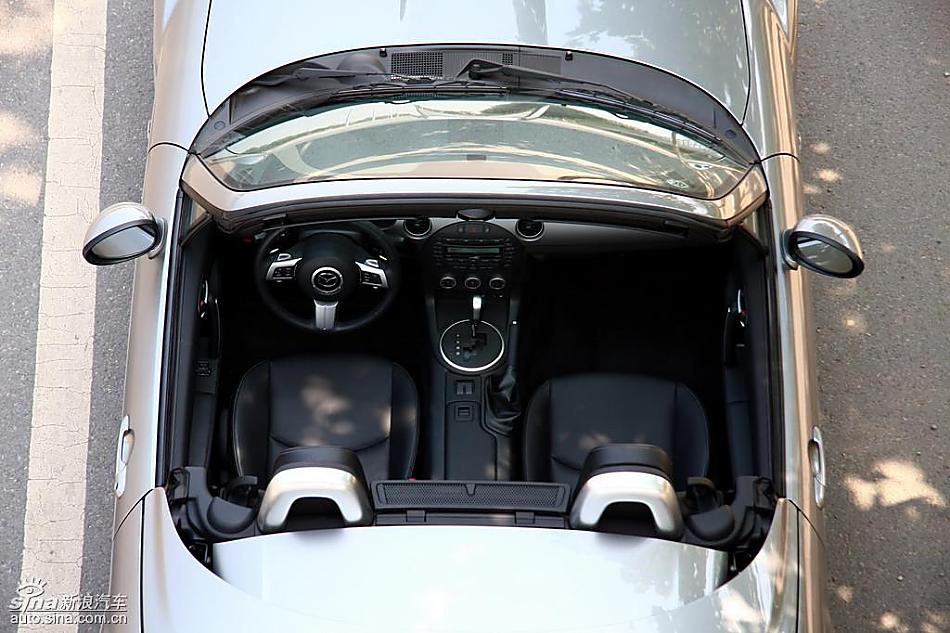 马自达MX-5试驾实拍图外观