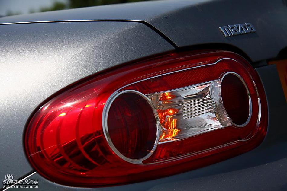 马自达MX-5试驾实拍图外观