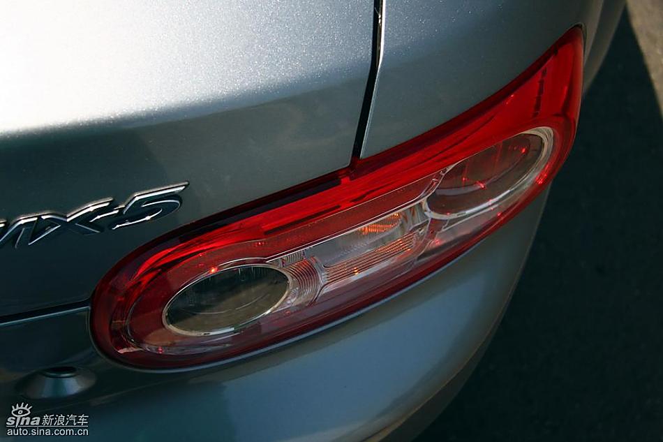 马自达MX-5试驾实拍图外观