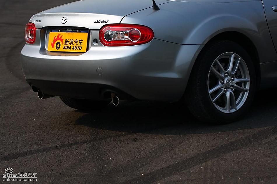 马自达MX-5试驾实拍图外观