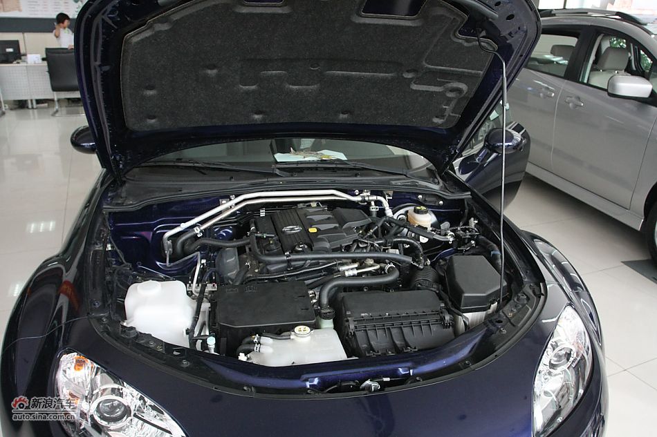 发动机、底盘悬挂及后备箱