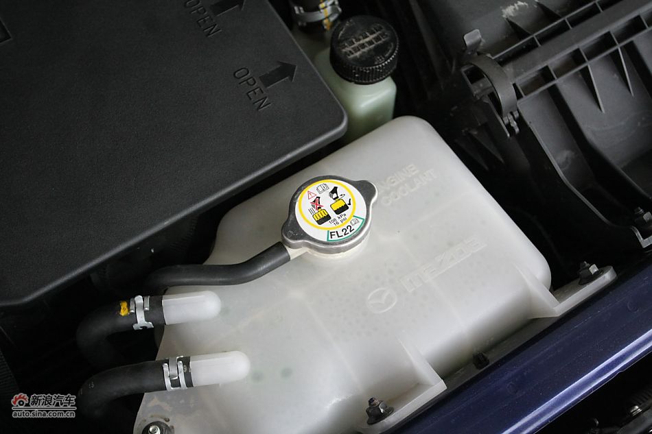 发动机、底盘悬挂及后备箱