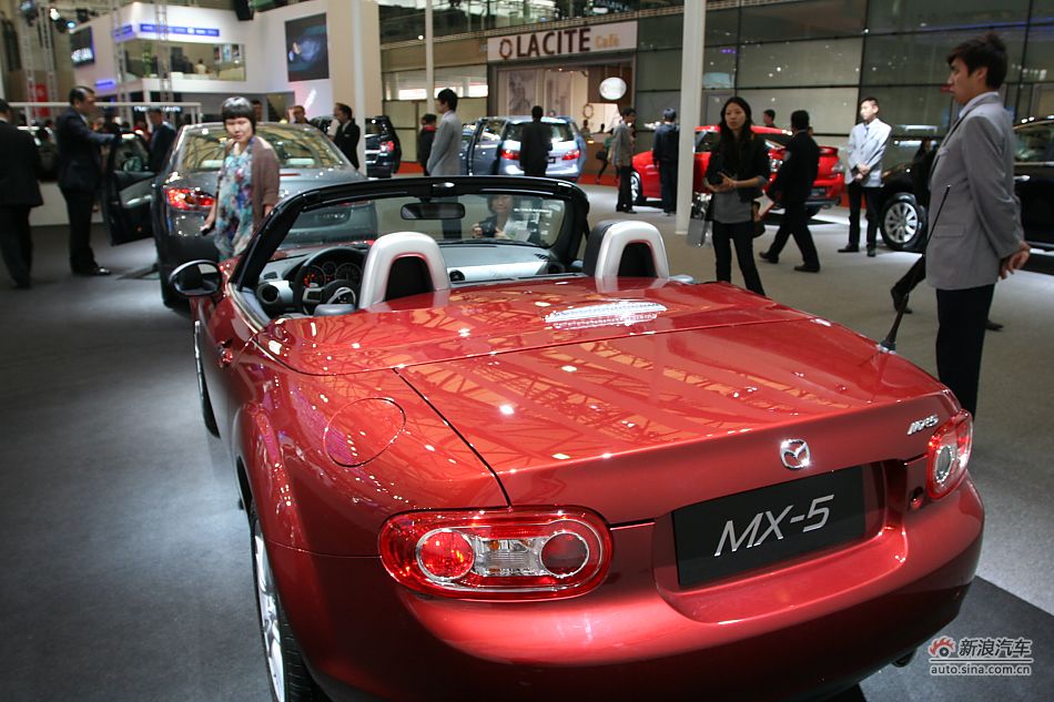 马自达mx-5
