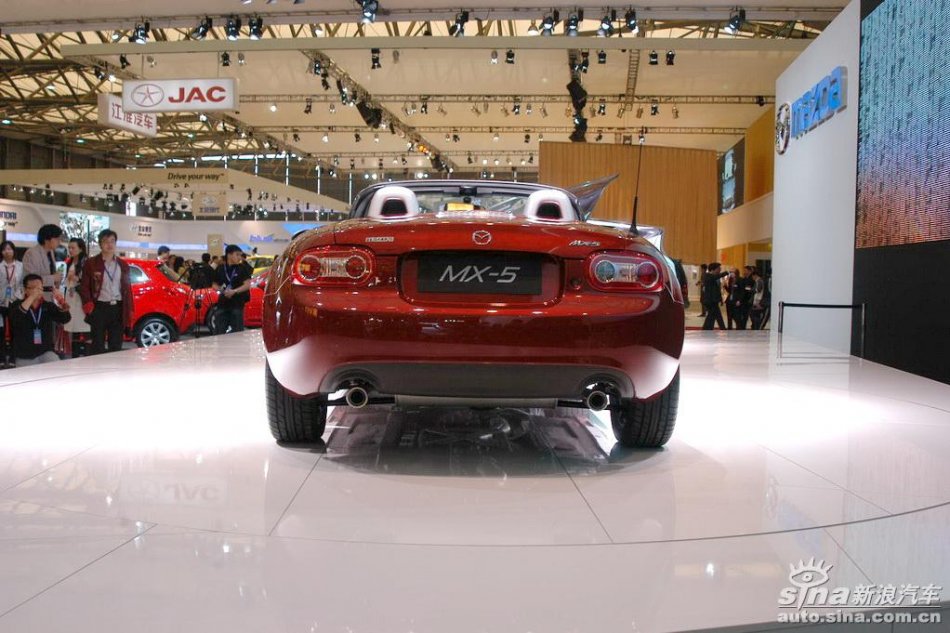 马自达MX-5