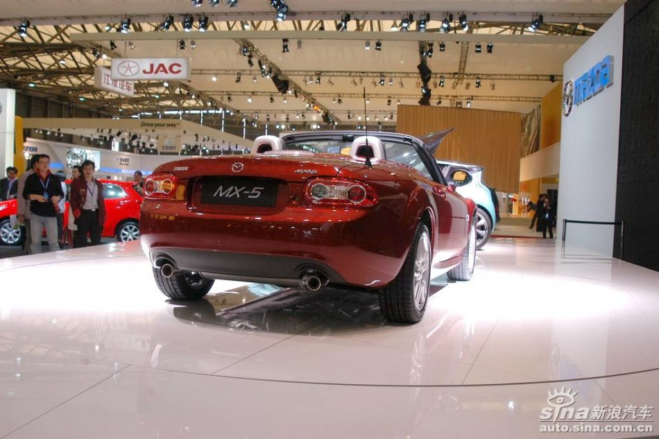马自达MX-5