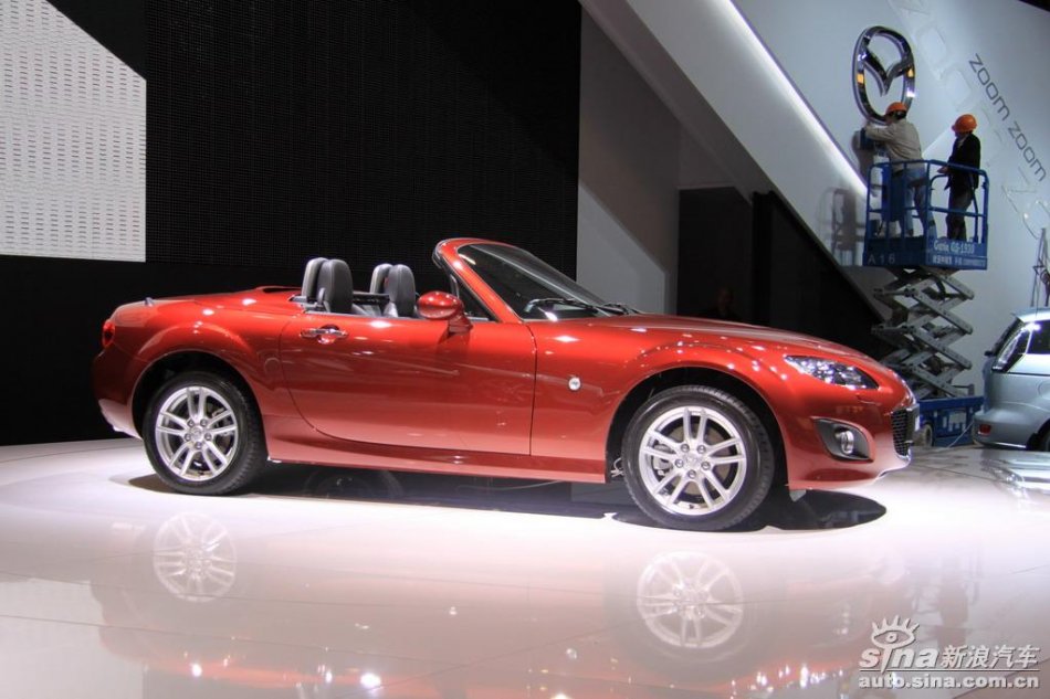 马自达MX-5