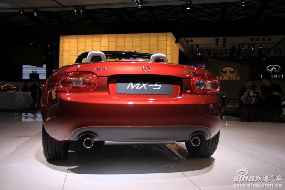 马自达MX-5