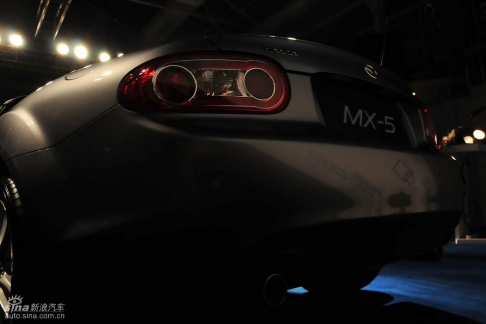 Mazda MX-5外观实拍图