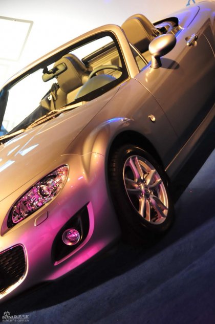 Mazda MX-5外观实拍图