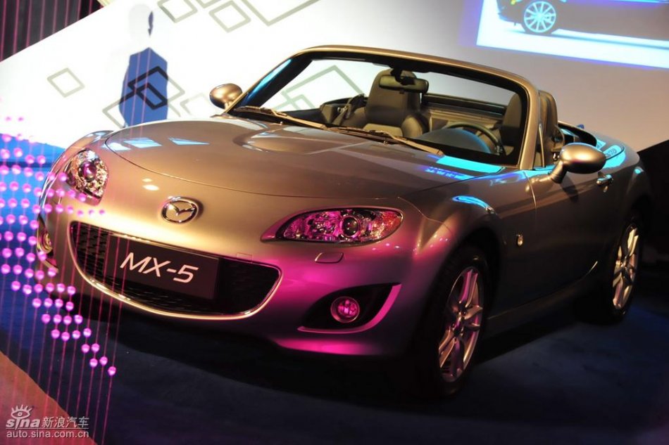 Mazda MX-5外观实拍图