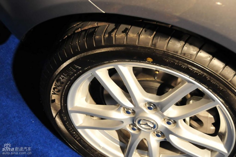 Mazda MX-5外观实拍图