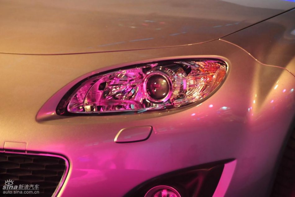 Mazda MX-5外观实拍图