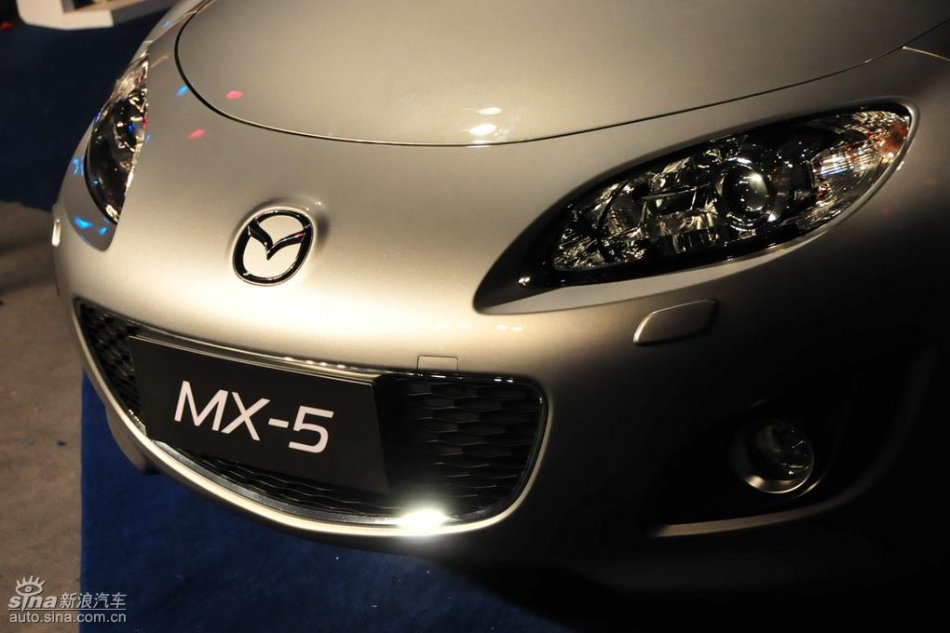 Mazda MX-5外观实拍图