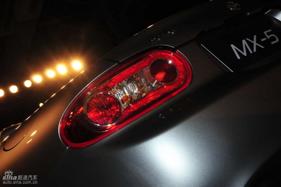 Mazda MX-5外观实拍图