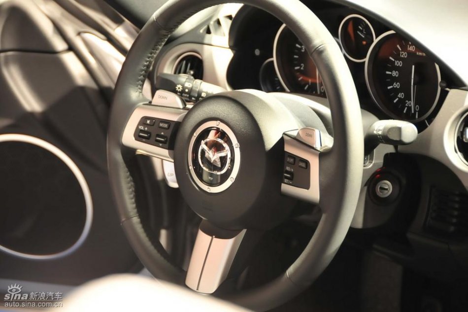 Mazda MX-5内饰实拍图
